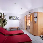 Familienhotel Central Ξενοδοχείο Sankt Johann in Tirol
