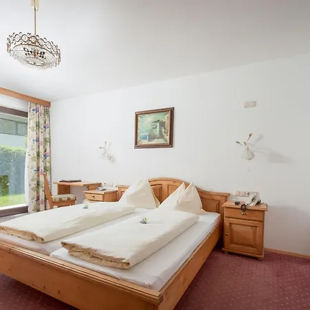 Hotel Familienhotel Central 3*