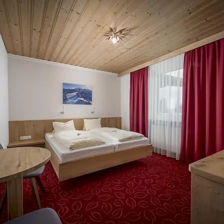 Familotel Central Hotel Sankt Johann in Tirol